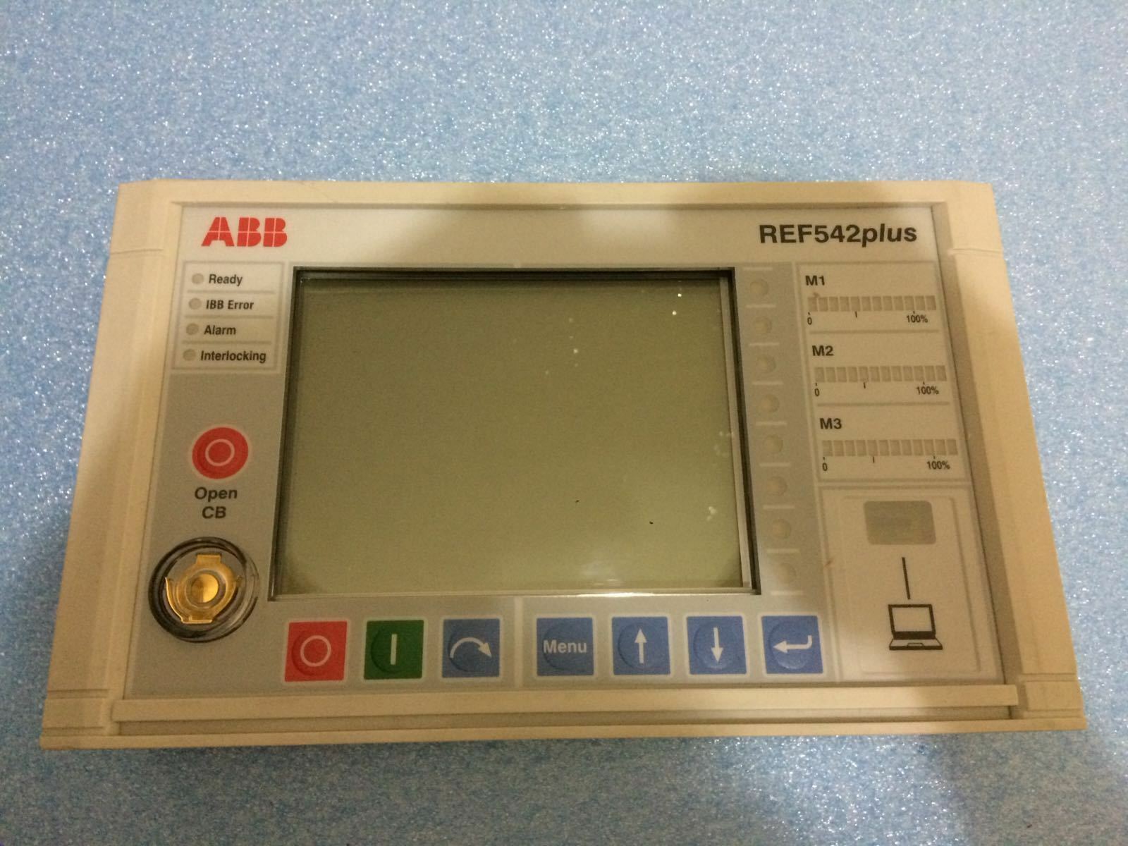 ABB AUTOMATION Machine Terminal REF542 PLUS 1VCR007346 G004.jpg